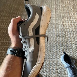 Vans ultra range 10.5. Not the best shape but still have some life in them.